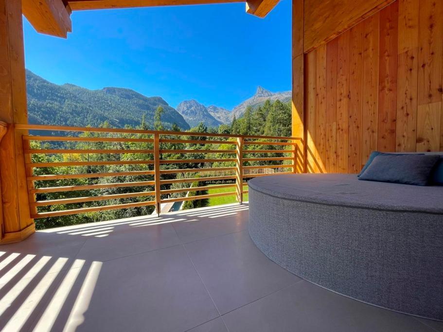 Silou Retreat Champdepraz Exterior foto