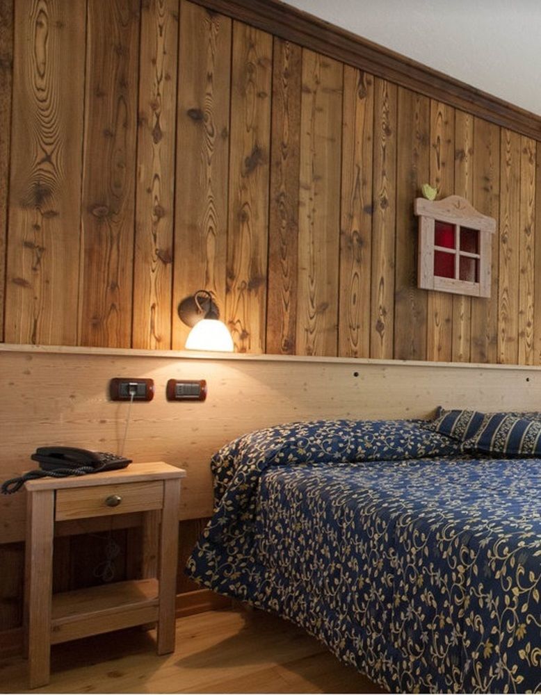 Silou Retreat Champdepraz Exterior foto
